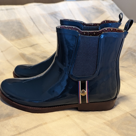 Tommy Hilfiger rain boots - Picture 4 of 4